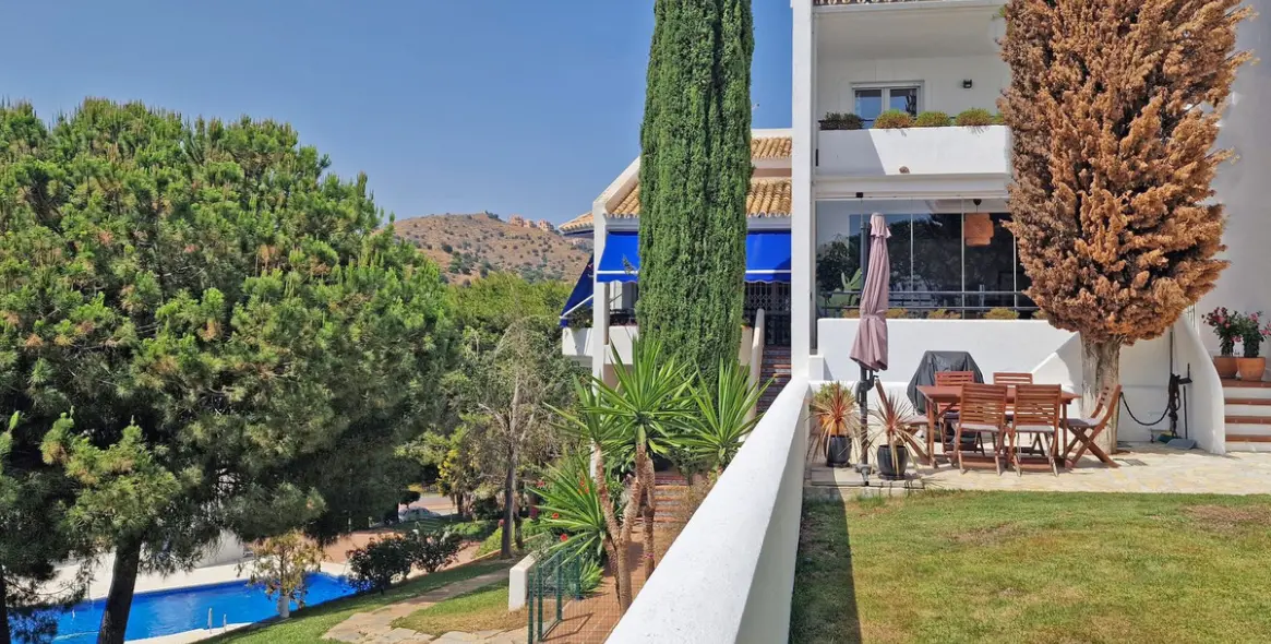 Продажа таунхауса в Calahonda 29