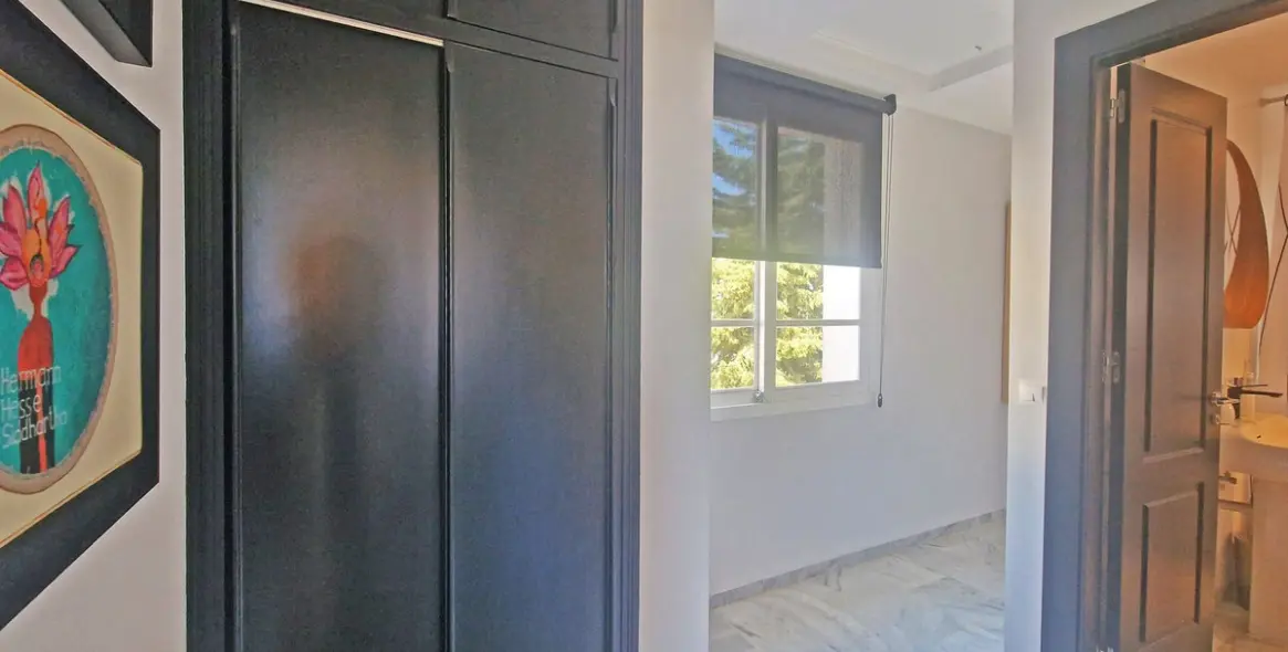 Продажа таунхауса в Calahonda 49