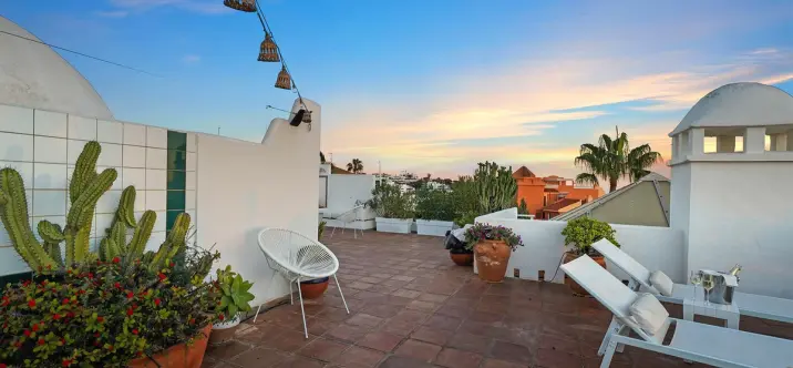 Sale of penthouse duplex in Reserva de Marbella 2