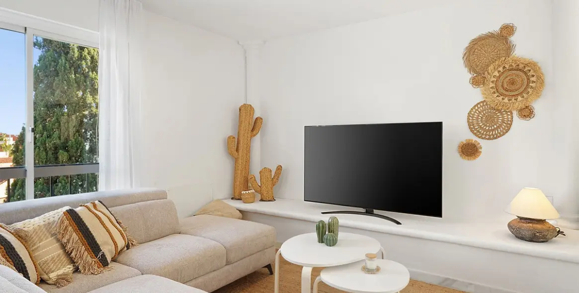 Продажа двухуровневого пентхауса в Reserva de Marbella 10
