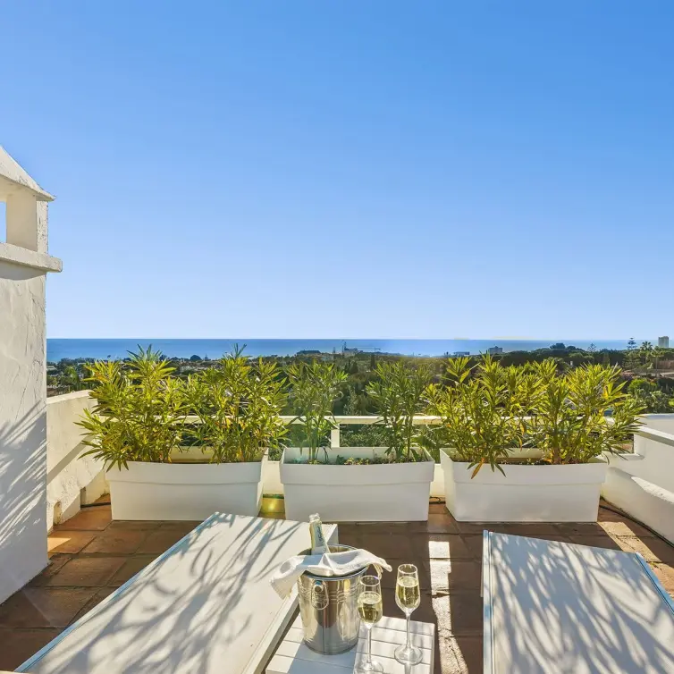 Продажа двухуровневого пентхауса в Reserva de Marbella