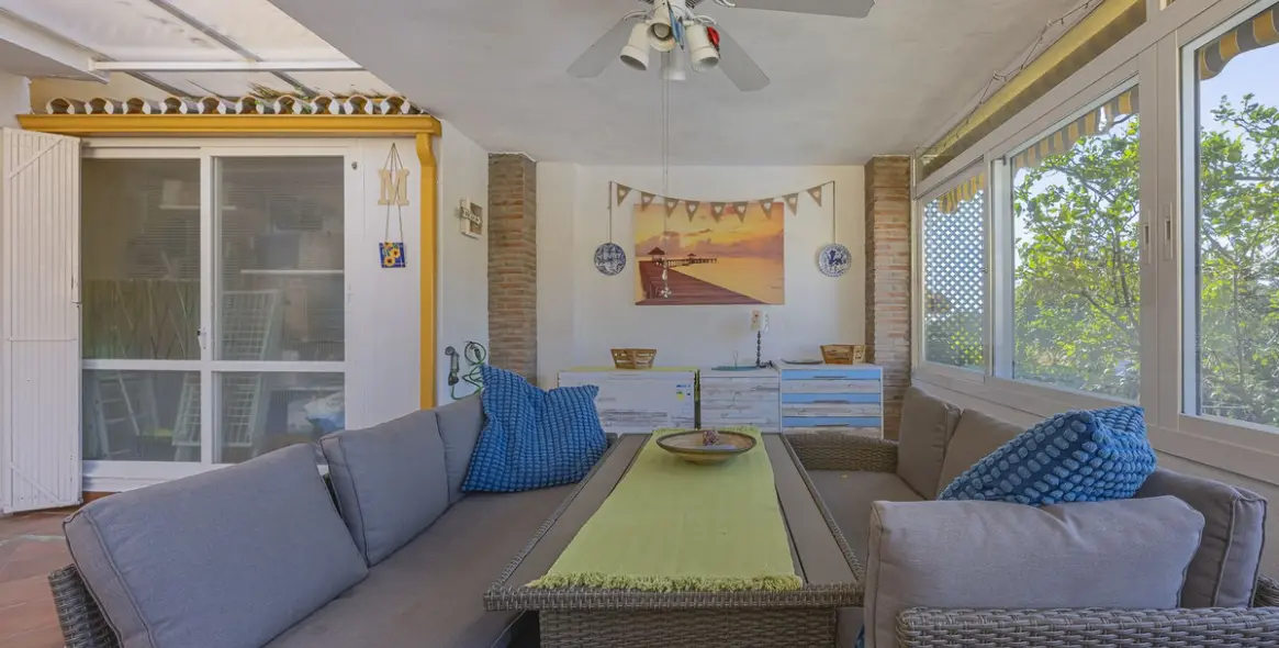 Продажа дома на две семьи в Marbella 5