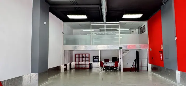 Venta de negocio en Puerto Banús 2