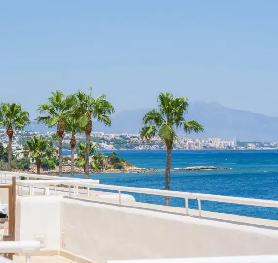 Middle floor apartment R5125003