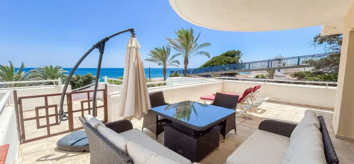 Middle floor apartment R5125003 1