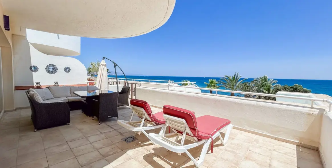 Sale of middle floor apartment in Estepona (district Estepona) 4