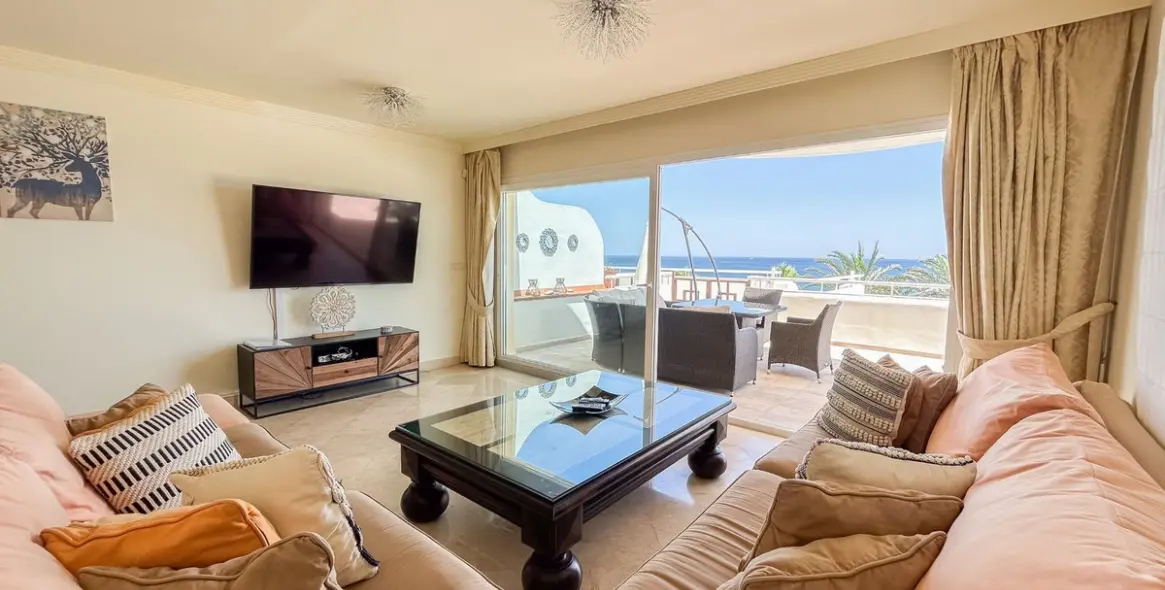 Sale of middle floor apartment in Estepona (district Estepona) 5