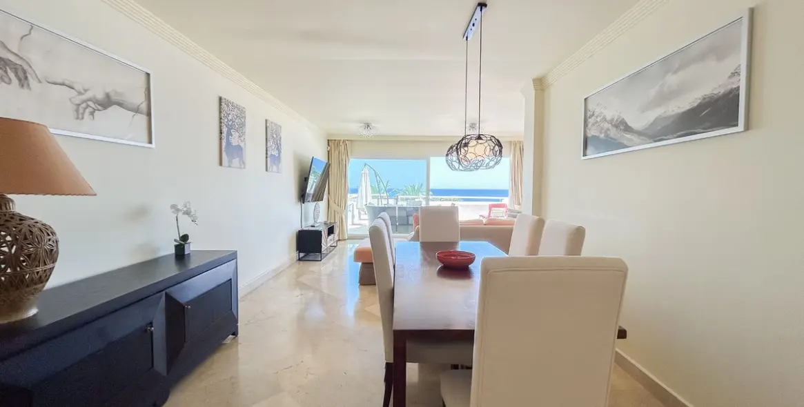 Sale of middle floor apartment in Estepona (district Estepona) 9