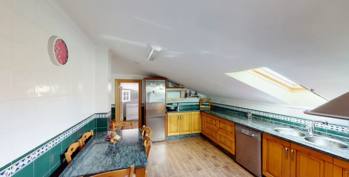 Продажа  отдельно стоящей виллы в Alcaucín 39