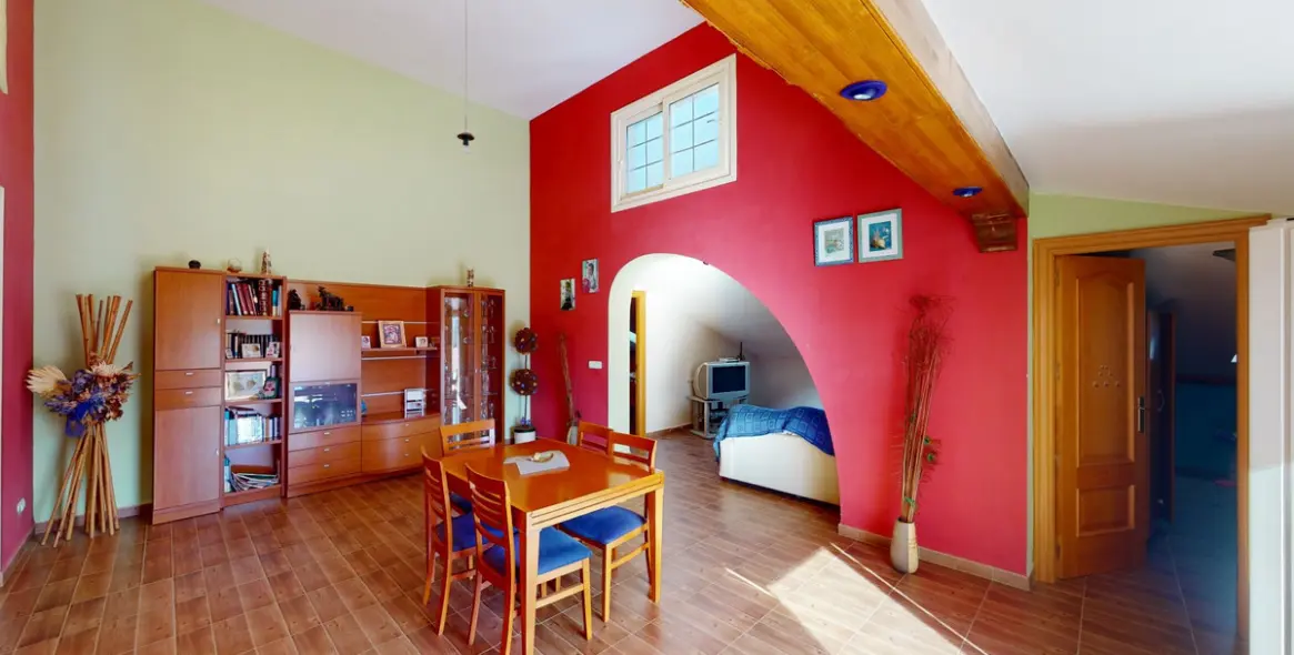 Продажа  отдельно стоящей виллы в Alcaucín 42