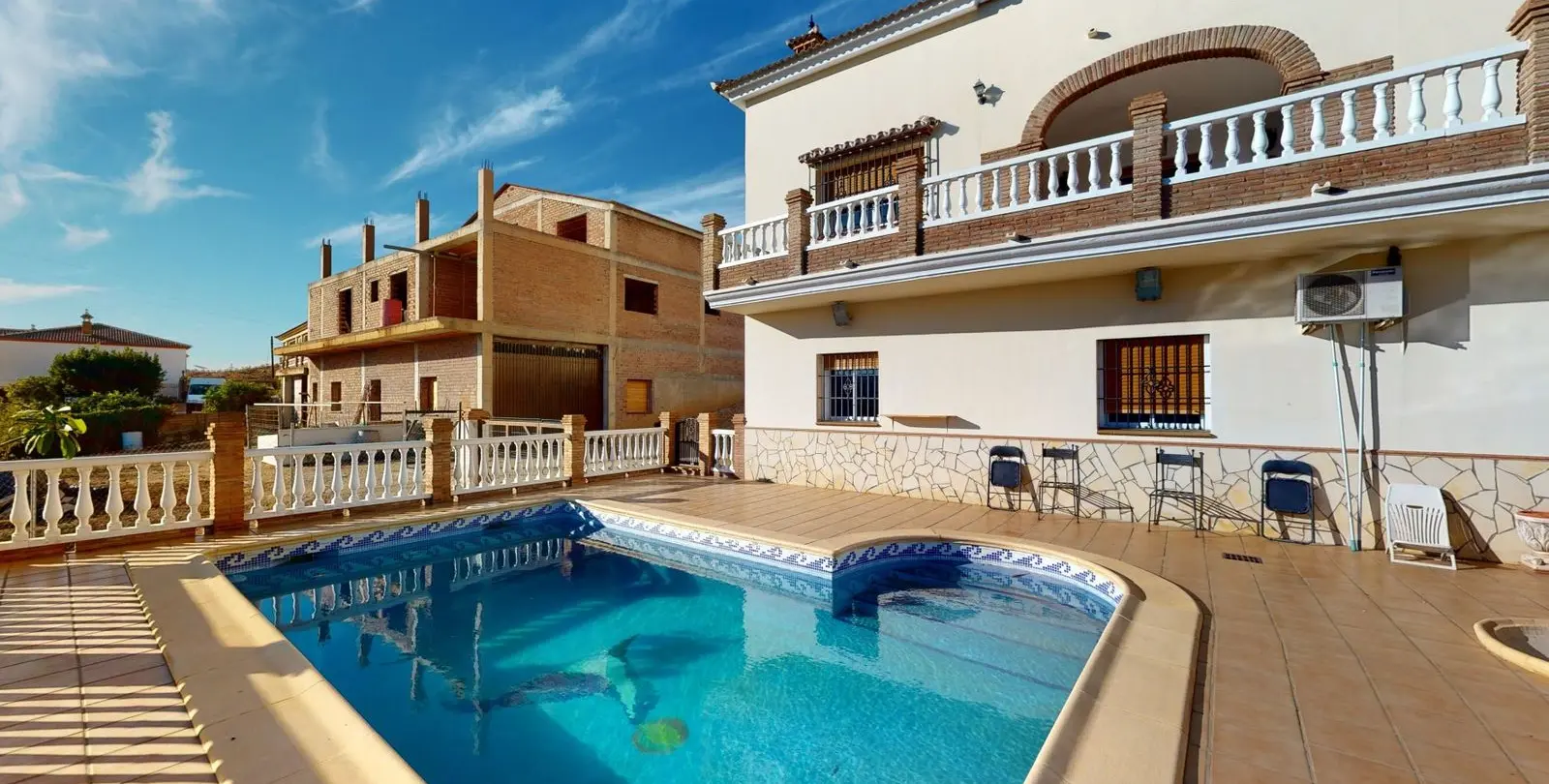 Venta de villa independiente en Alcaucín 4