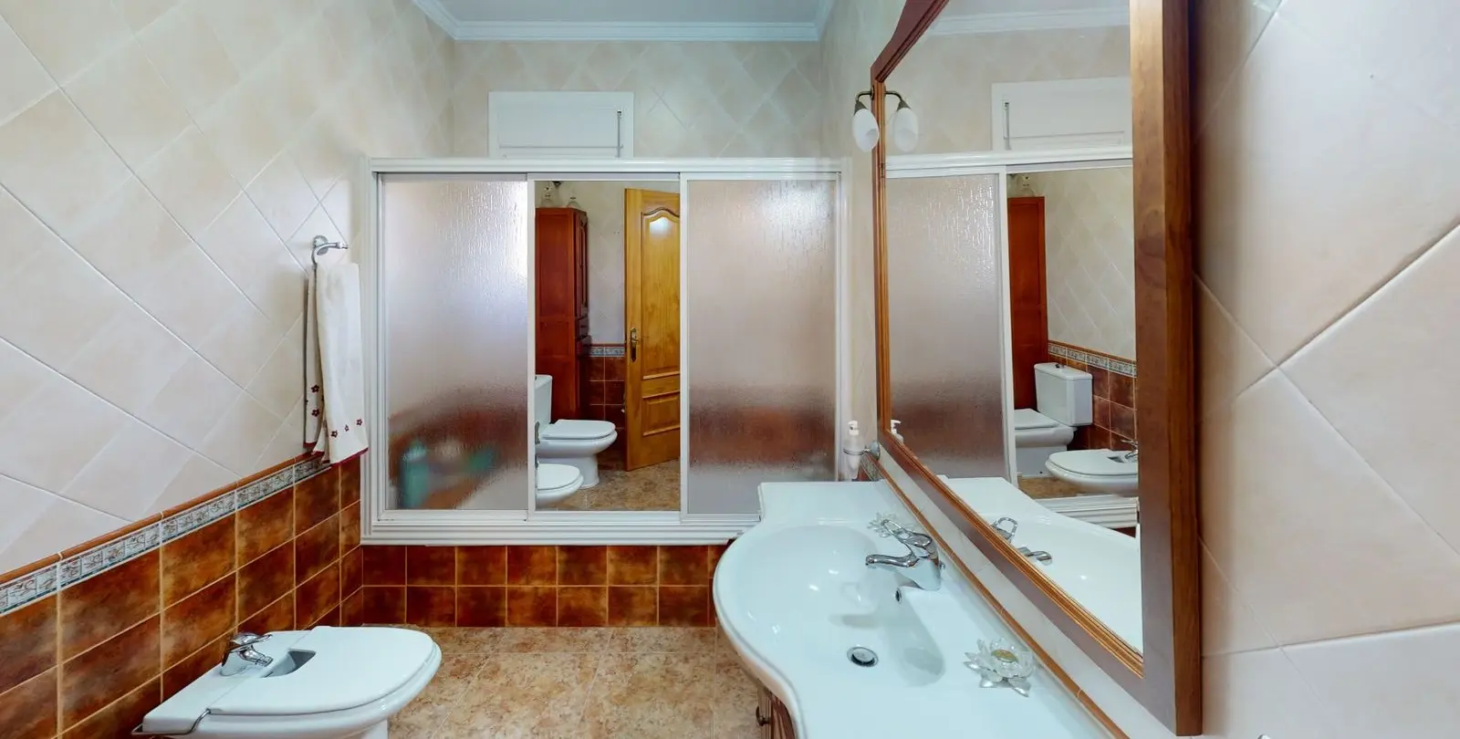 Venta de villa independiente en Alcaucín 13