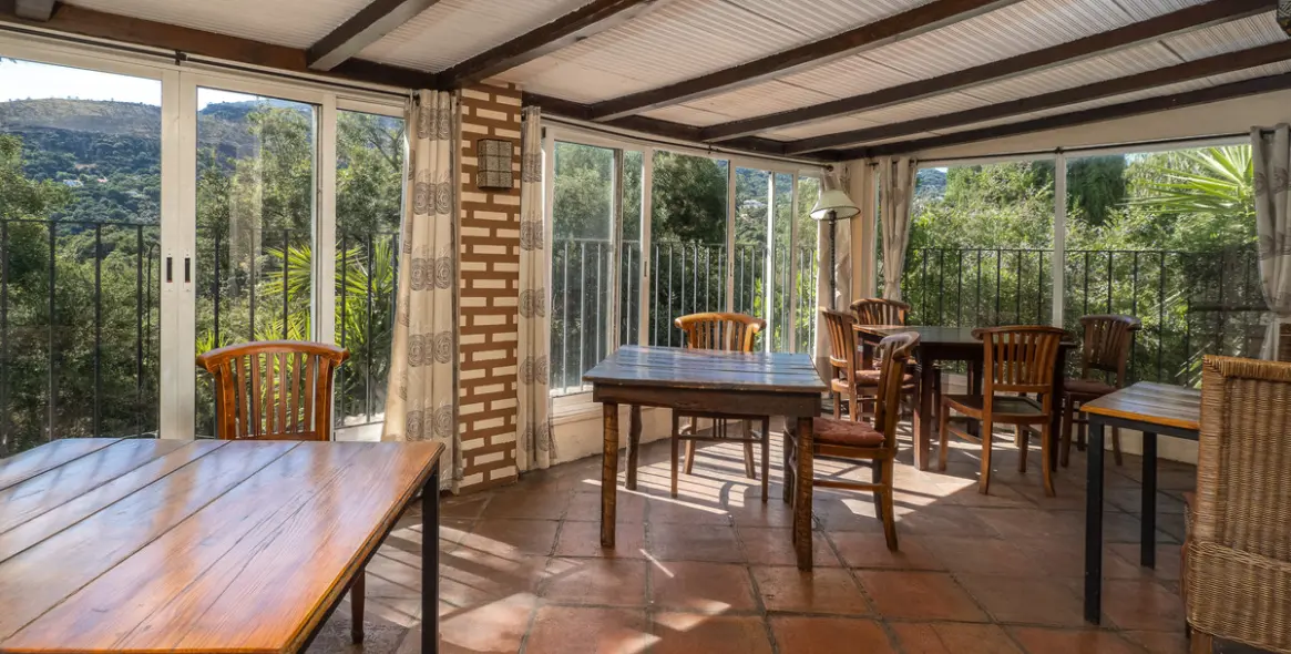 Sale of restaurant in Casares 17