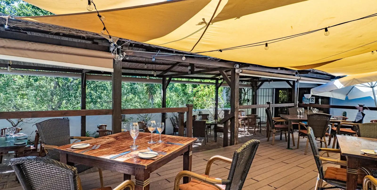 Sale of restaurant in Casares 9