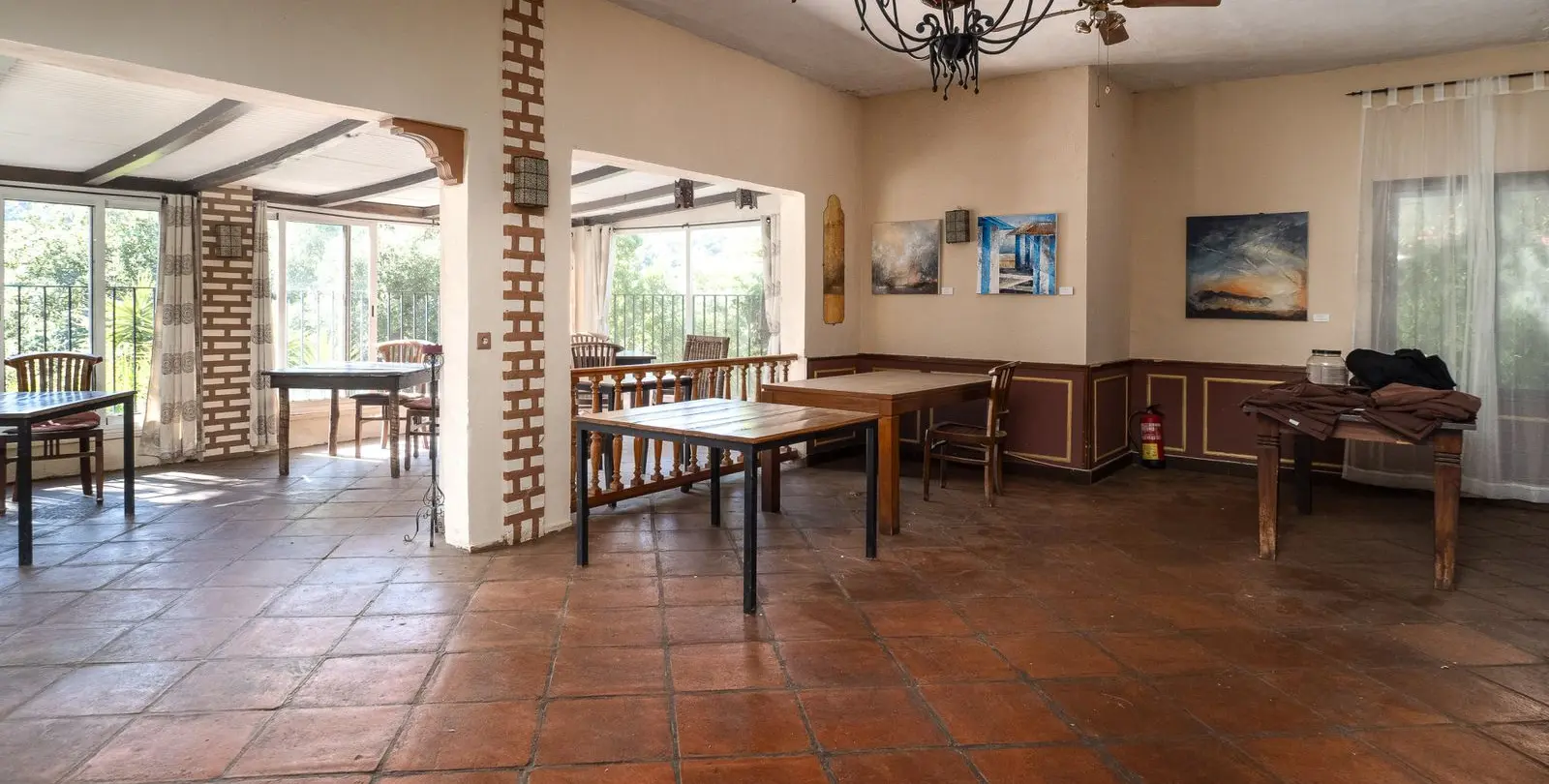 Sale of restaurant in Casares 16