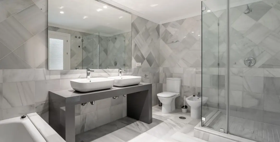 Sale of middle floor apartment in Monte Halcones 15