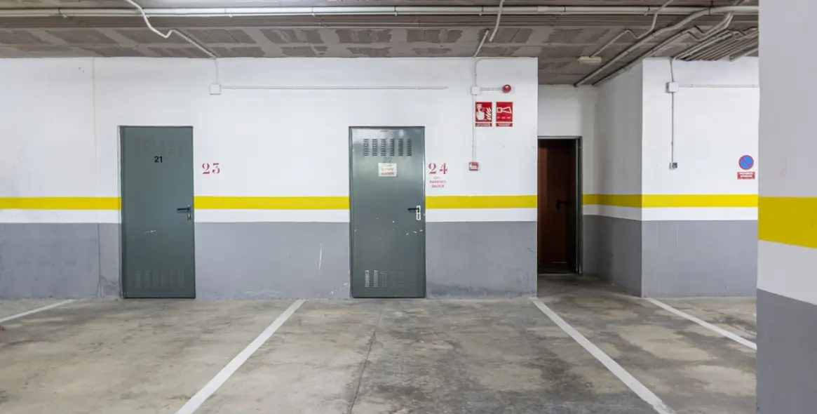 Sale of middle floor apartment in Monte Halcones 17