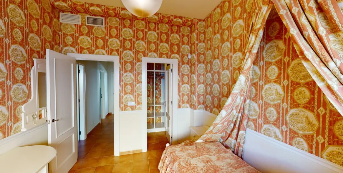 Продажа  отдельно стоящей виллы в Torrox 24