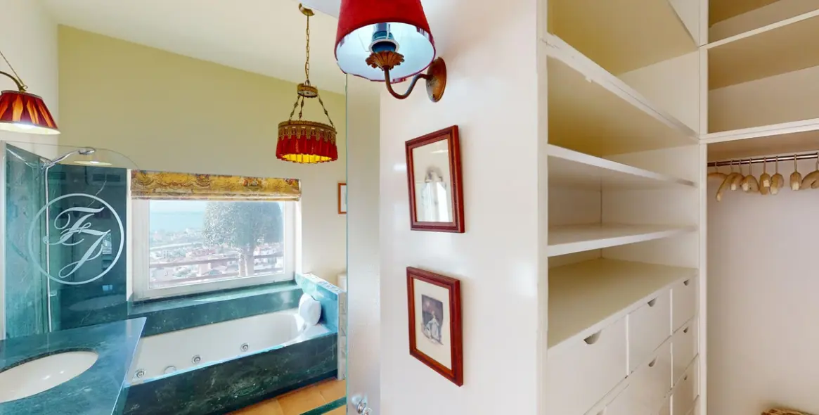 Продажа  отдельно стоящей виллы в Torrox 28