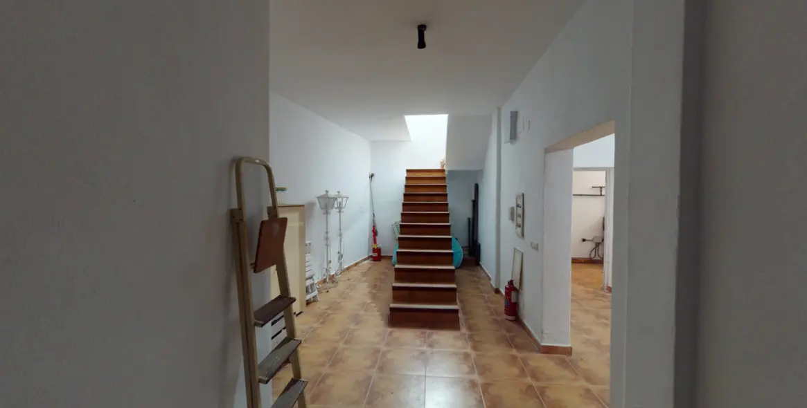 Продажа  отдельно стоящей виллы в Torrox 37