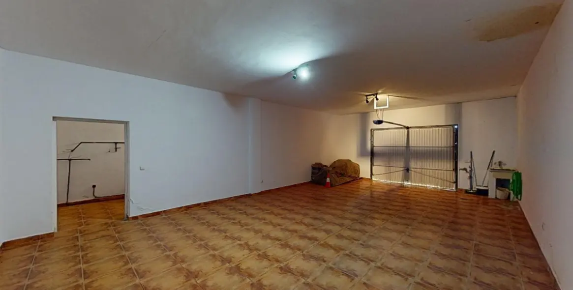 Продажа  отдельно стоящей виллы в Torrox 39