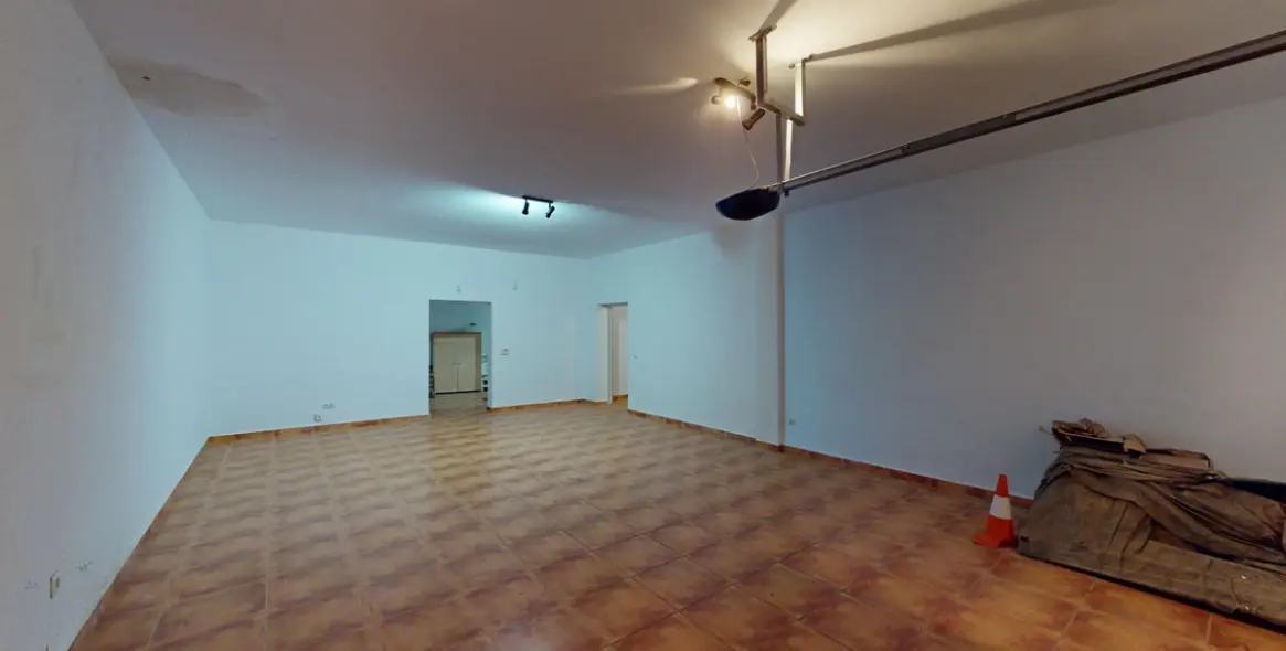 Продажа  отдельно стоящей виллы в Torrox 40