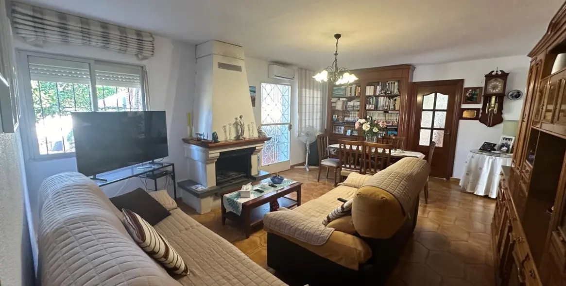 Sale of detached villa in Churriana 7