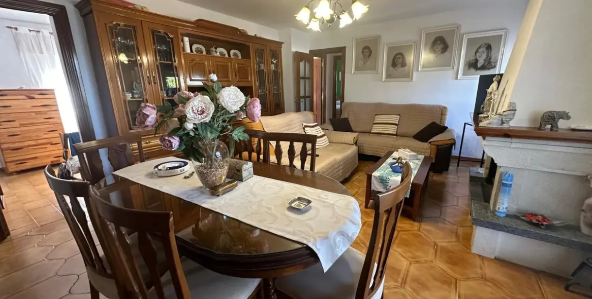 Sale of detached villa in Churriana 10