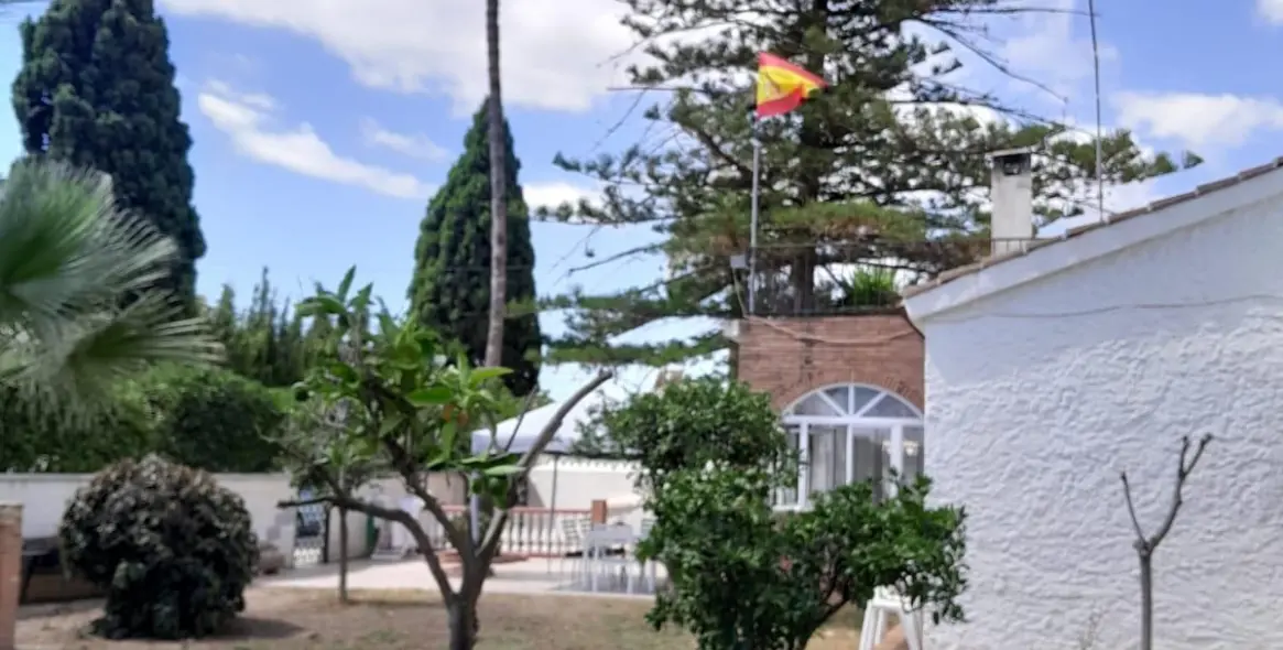 Продажа  отдельно стоящей виллы в Churriana 29