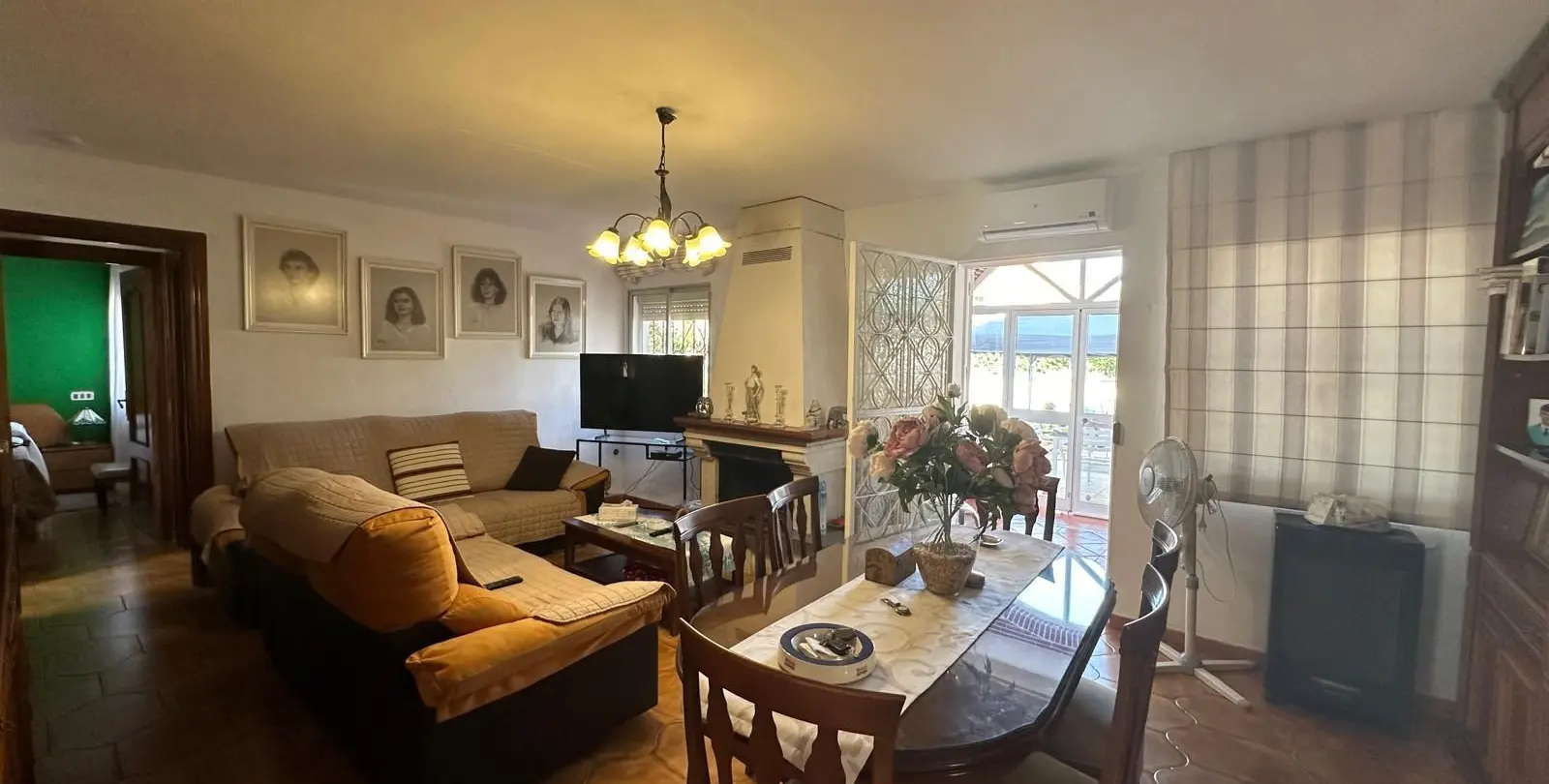 Sale of detached villa in Churriana 6