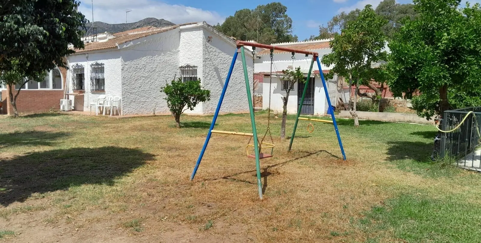Sale of detached villa in Churriana 28