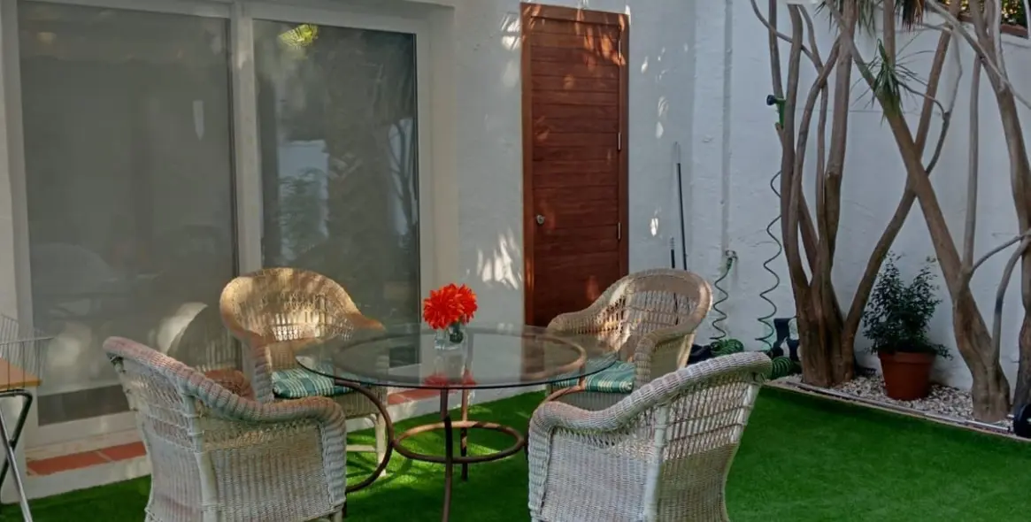 Sale of townhouse in Nueva Andalucía 1