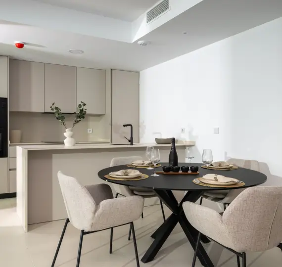 Продажа апартаментов на первом этаже в Fuengirola