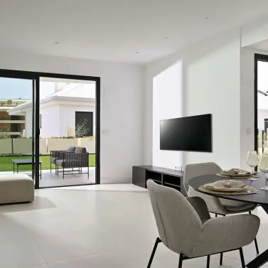 Sale of ground floor apartment in Fuengirola
