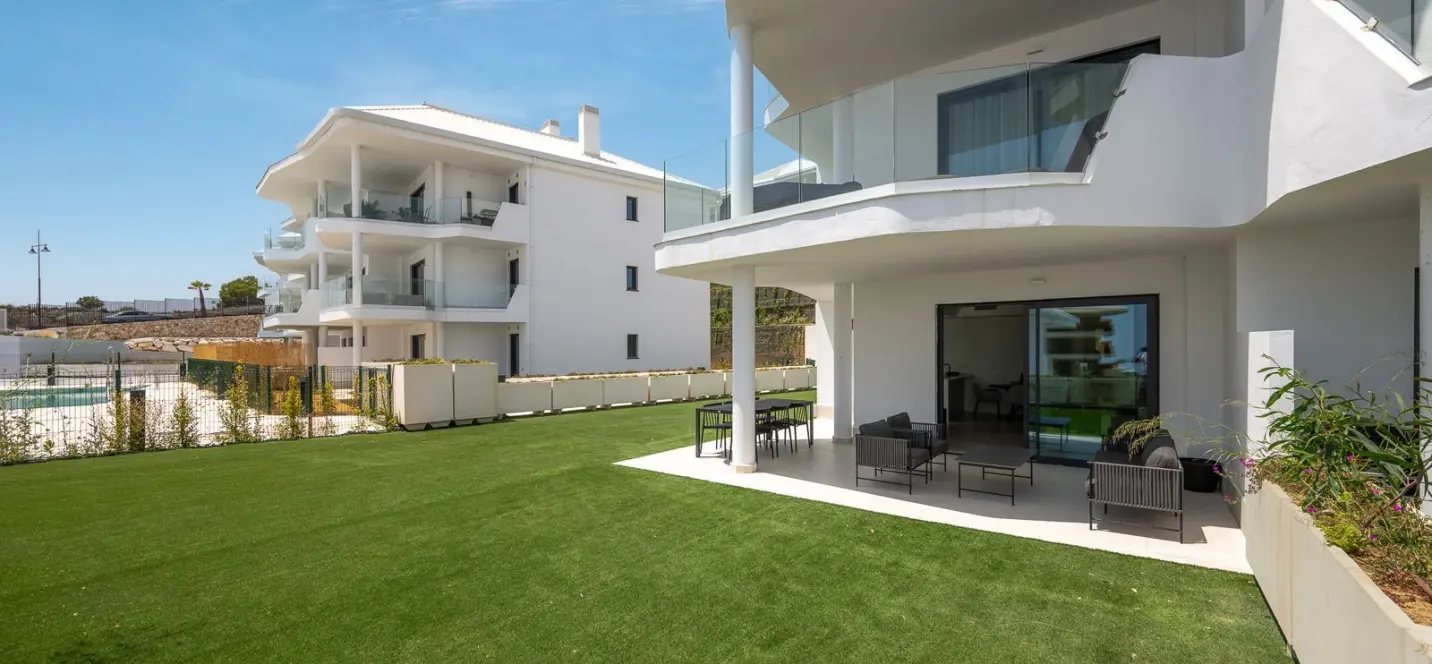 Sale of ground floor apartment in Fuengirola 0