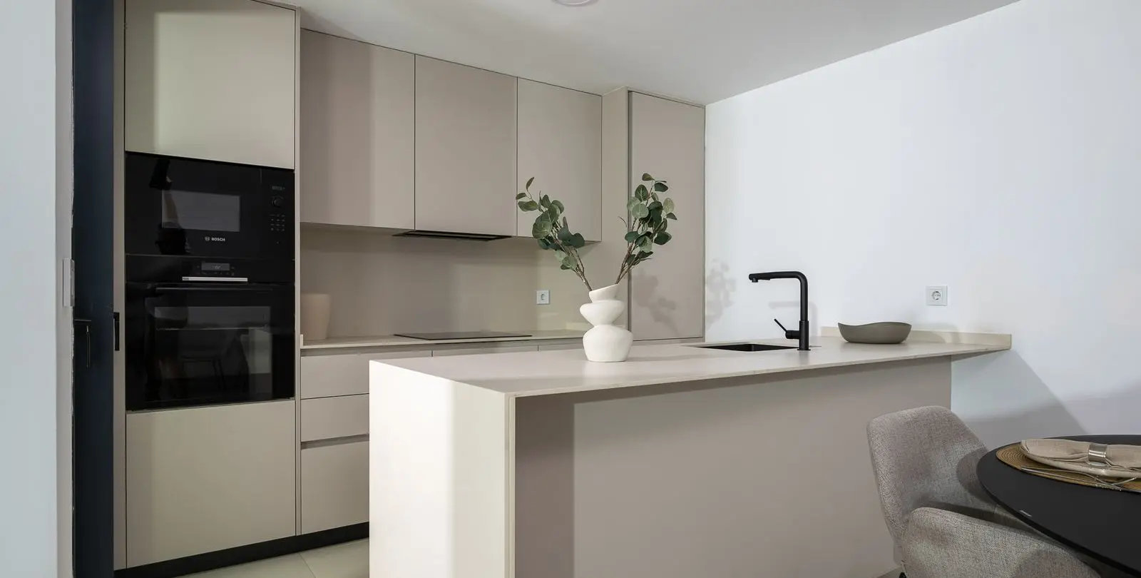 Sale of ground floor apartment in Fuengirola 9