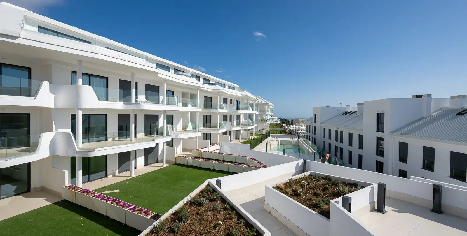 Sale of ground floor apartment in Fuengirola 20