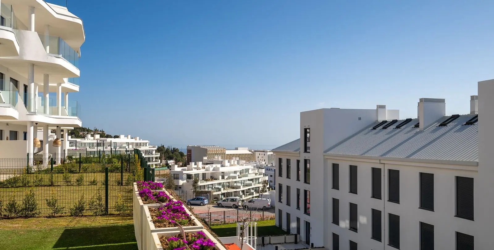 Sale of ground floor apartment in Fuengirola 24