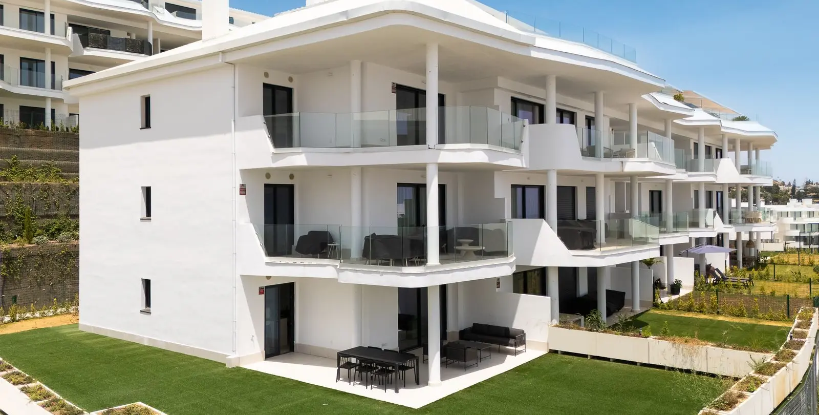 Sale of ground floor apartment in Fuengirola 29
