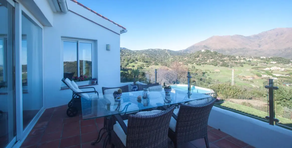 Venta de finca - cortijo en Casares 18