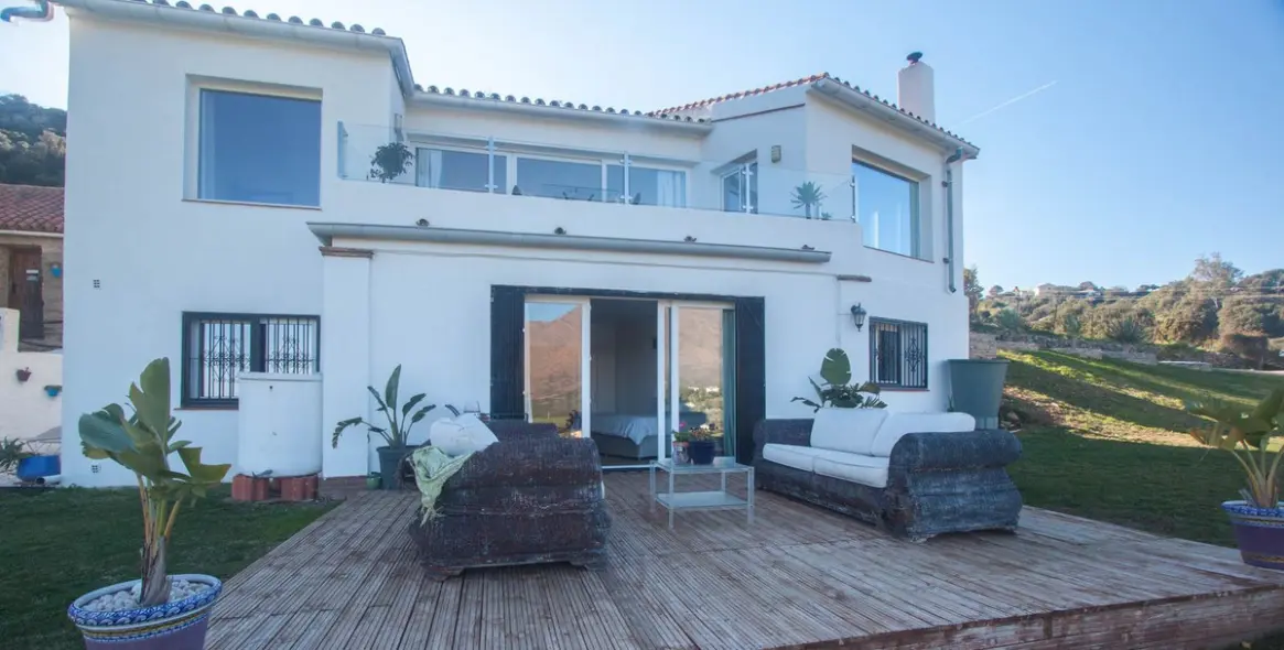 Продажа финки в Casares 34