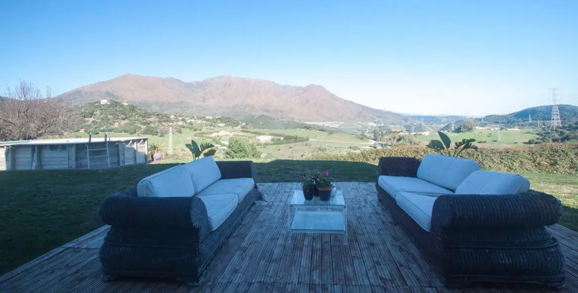 Продажа финки в Casares 35