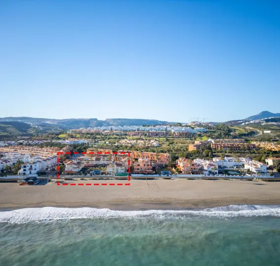 Sale of semi-detached house in Casares Playa