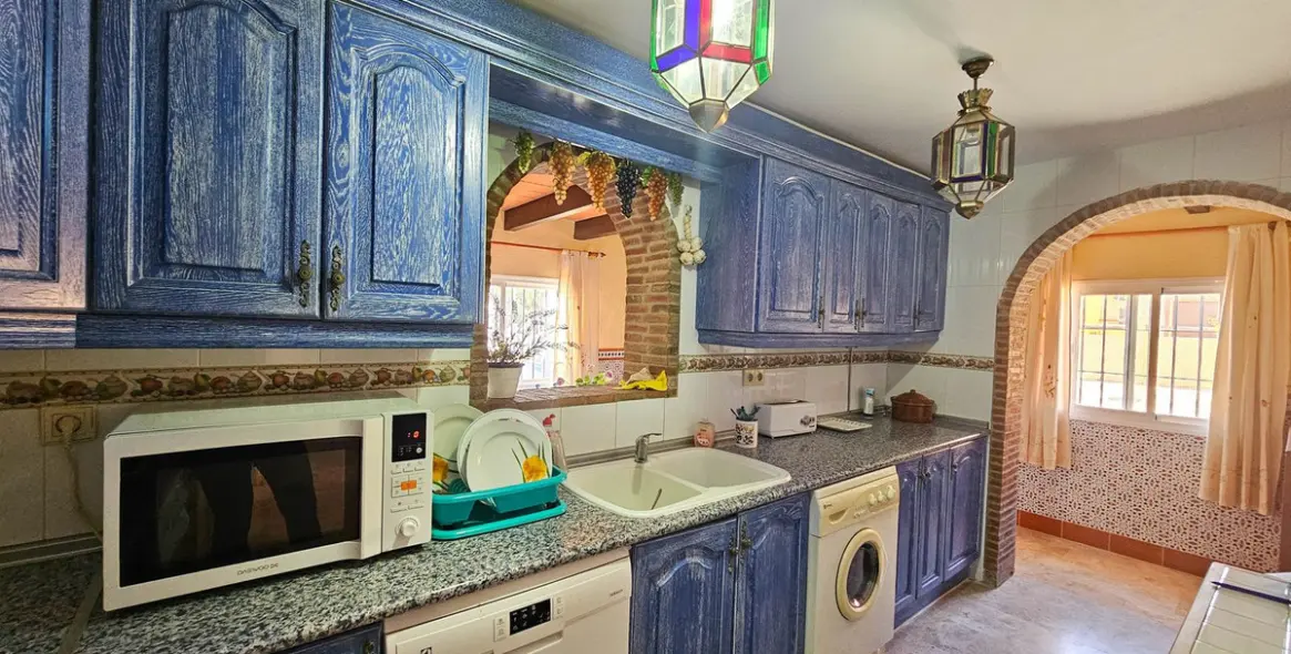 Sale of semi-detached house in Casares Playa 19