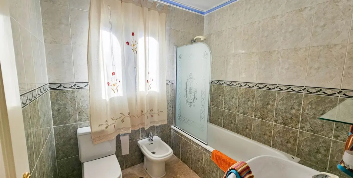 Venta de casa pareada en Casares Playa 35