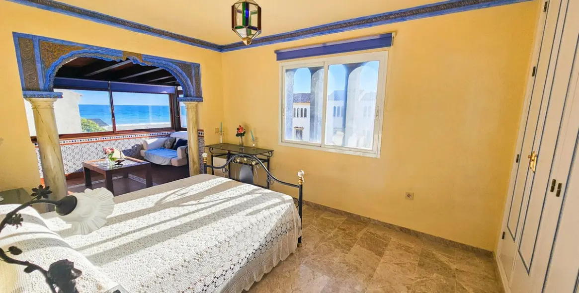 Venta de casa pareada en Casares Playa 42