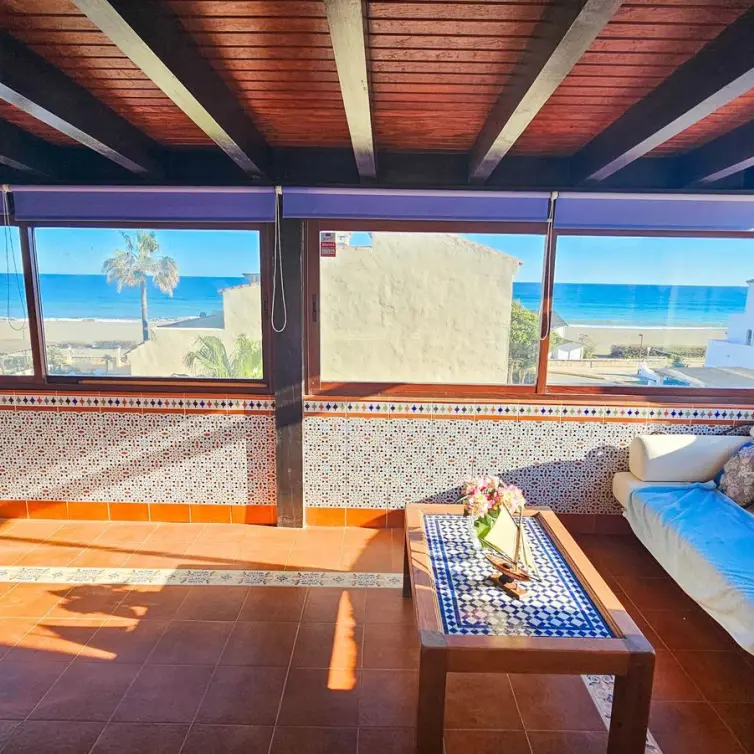 Sale of semi-detached house in Casares Playa