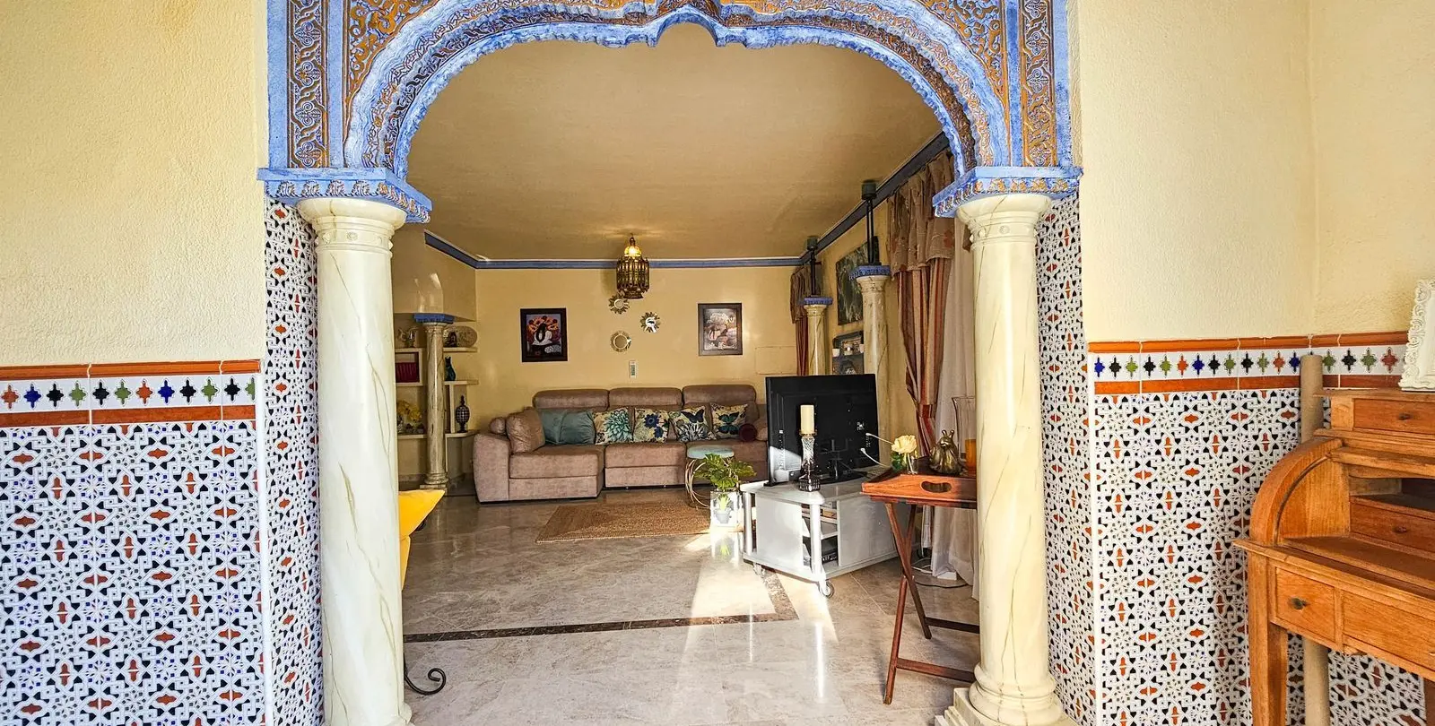 Sale of semi-detached house in Casares Playa 23