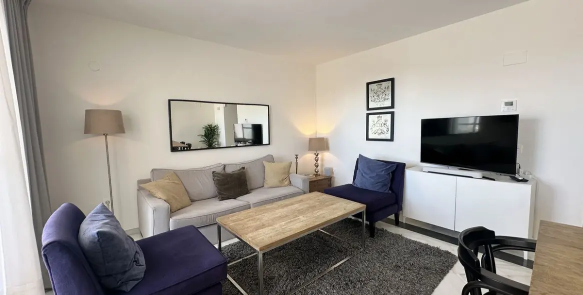 Продажа двухуровневого пентхауса в Nueva Andalucía 4