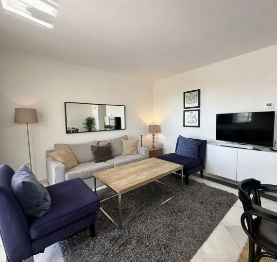 Sale of penthouse duplex in Nueva Andalucía